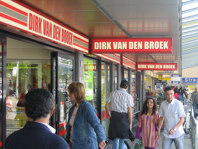Klik voor foto in apart venster dirk_van_den_broek_super.jpg